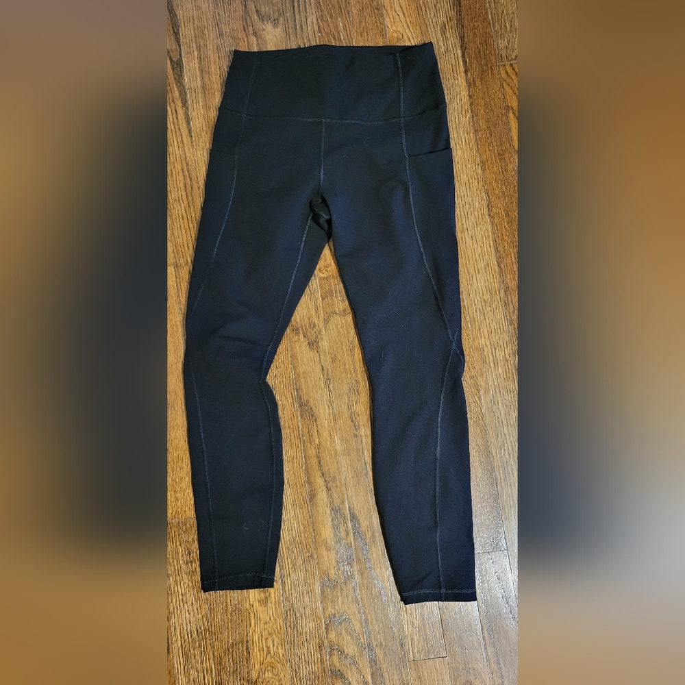 Black Legging purchased off Amazon